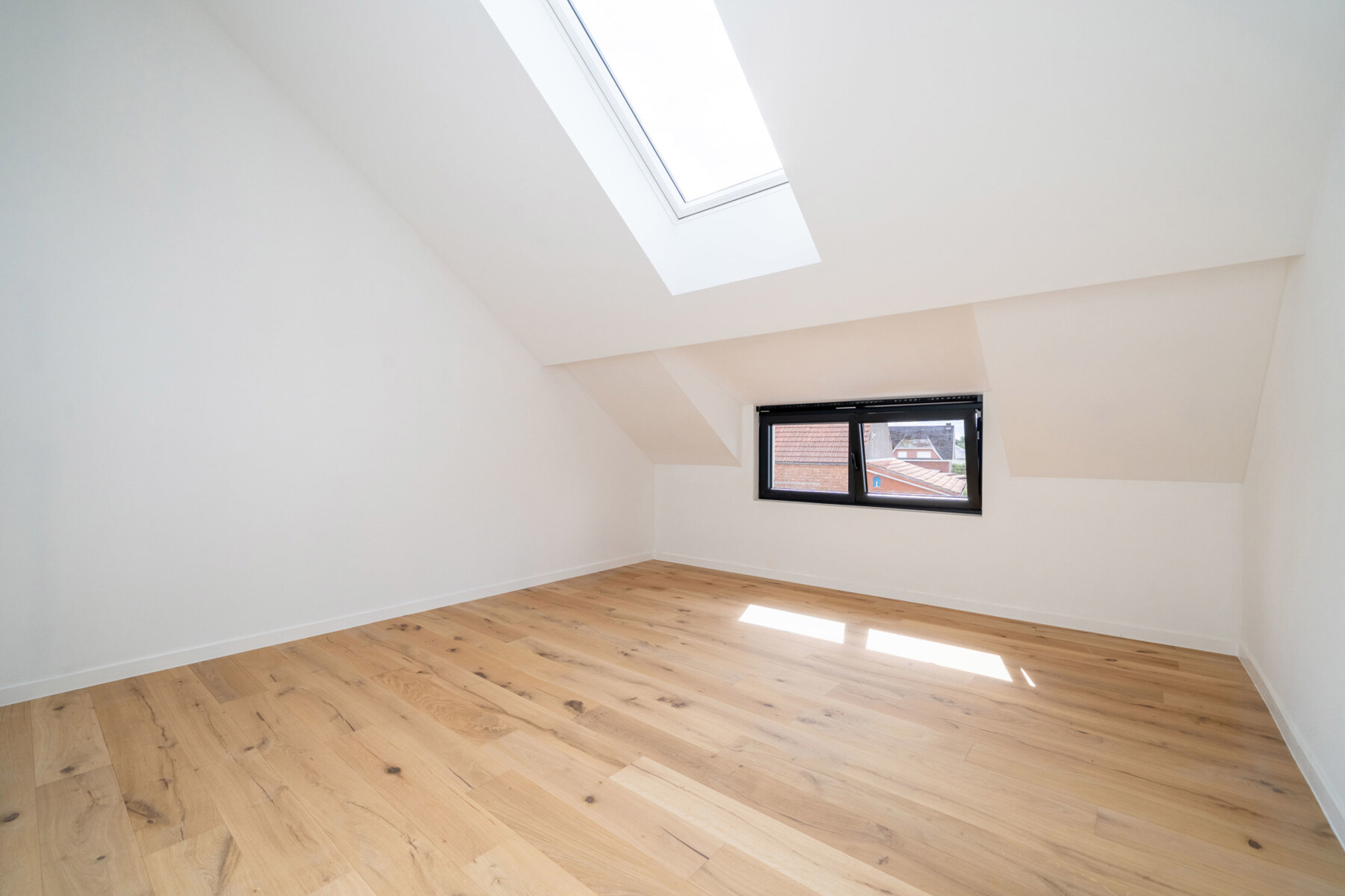 Hoogwaardig afgewerkte vernieuwbouwwoning in rustig straatje Moerbergstraat 7 2235 Hulshout 80464086