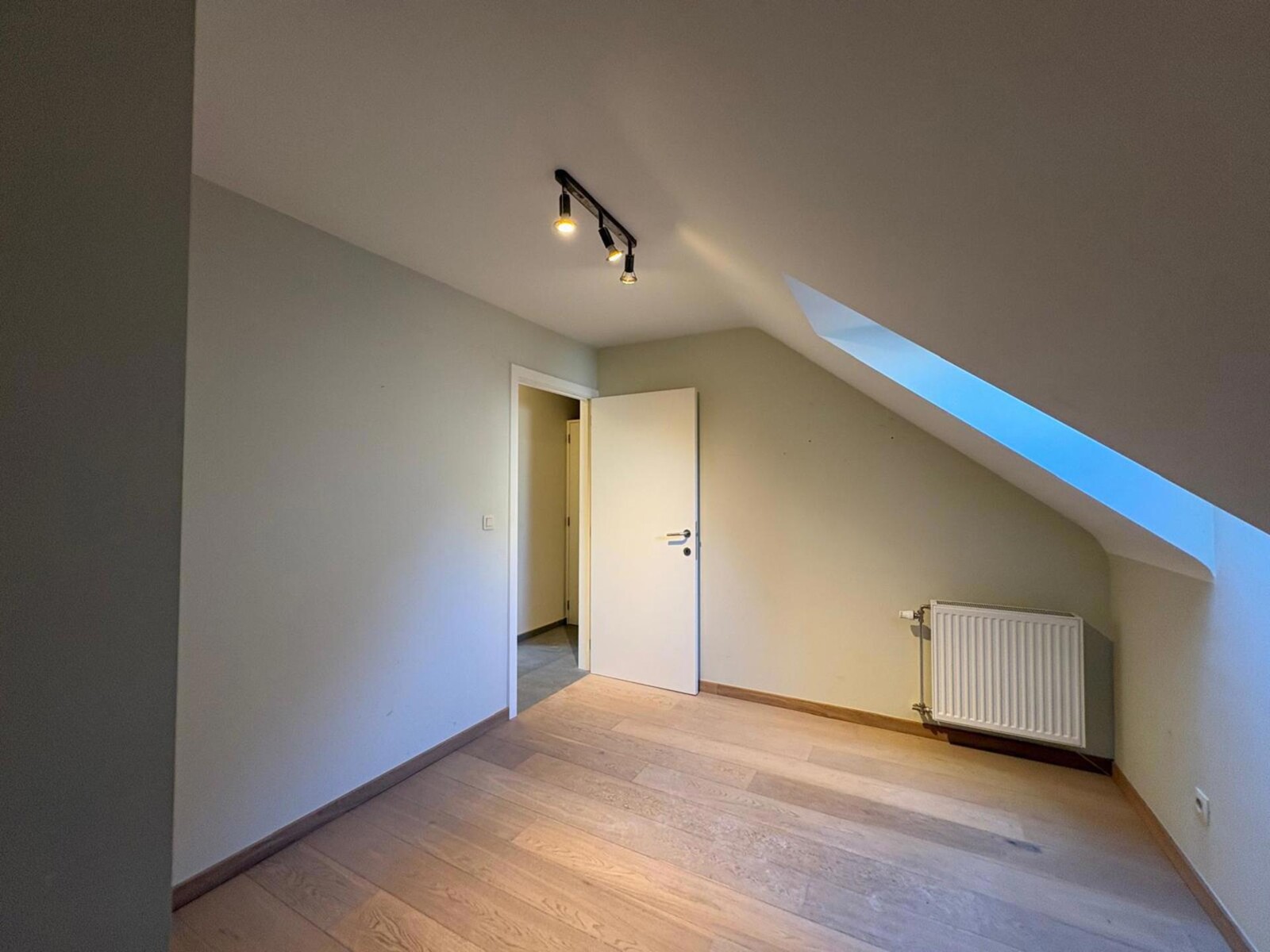 Duplex met 2 slpk in centrum Heist Bergstraat 180 2220 Heist-op-den-Berg 81073715