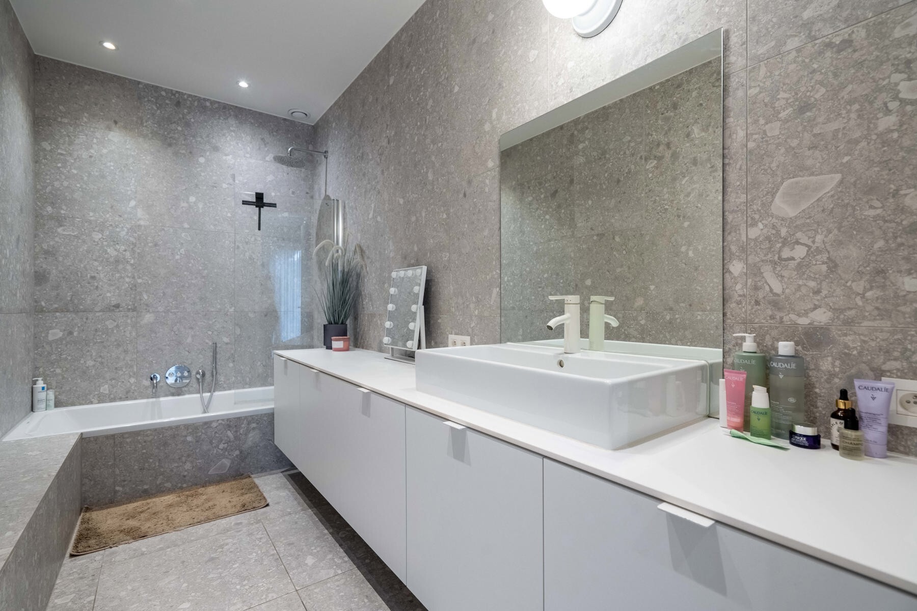 Recent duplex met 2 slpk en eigen inkom Laurys Gewatstraat 24 2560 Nijlen 80752652
